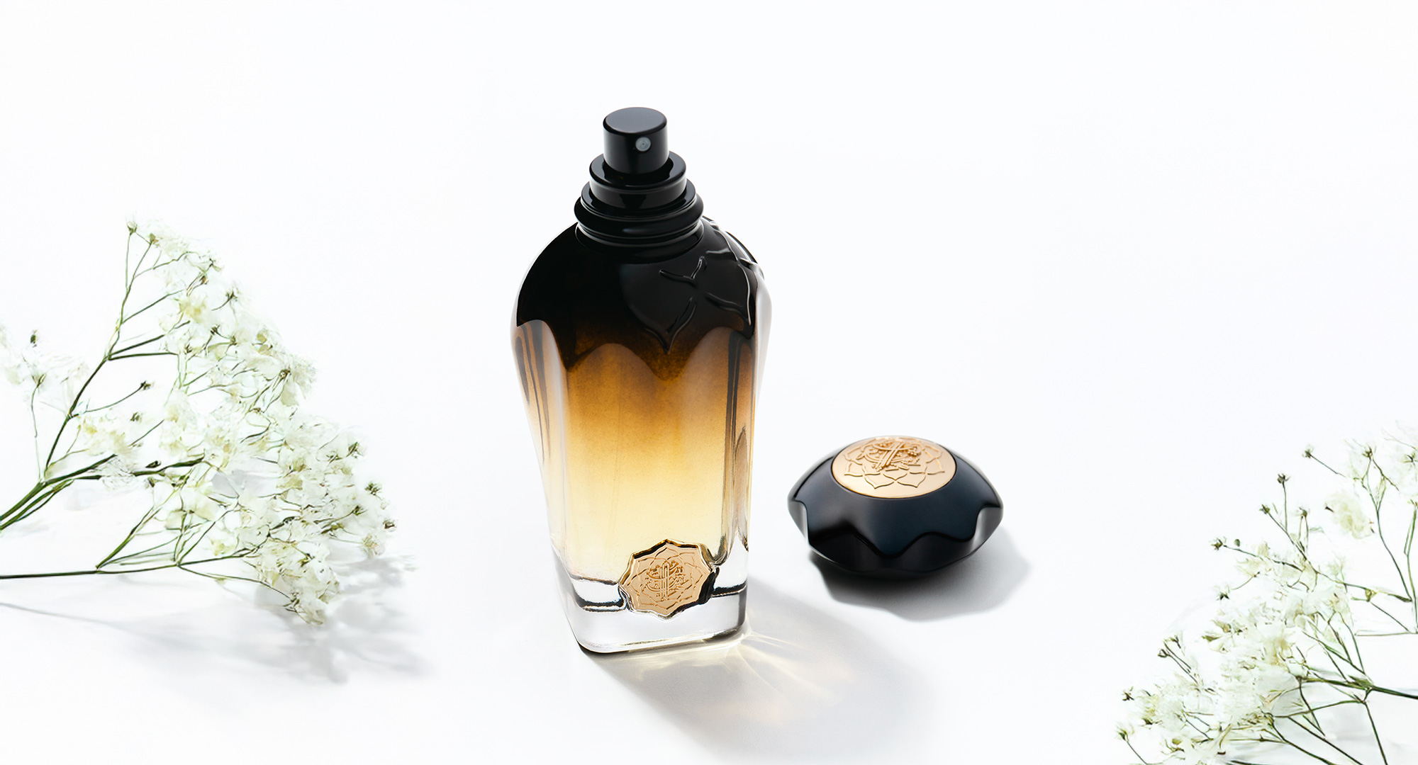 The-Cultural-Importance-of-Floral-Perfumes